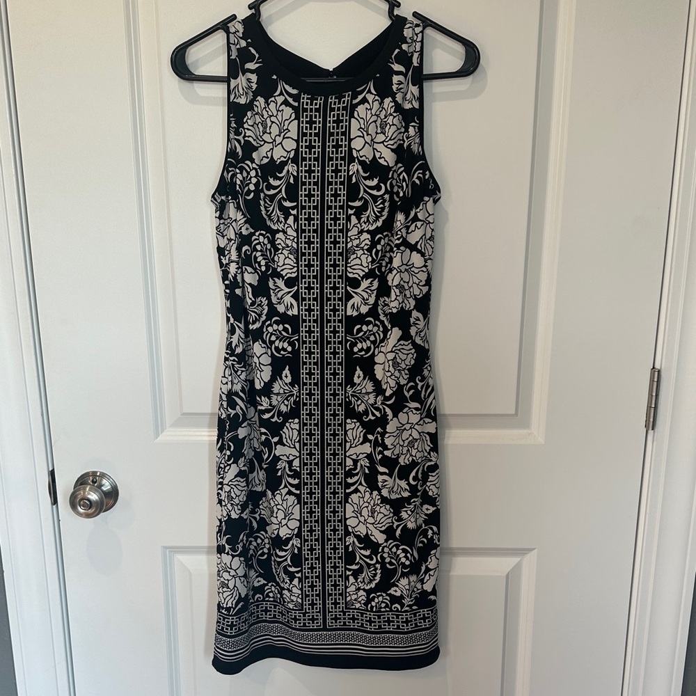 Black and White Floral Dress & reverses to all black.
